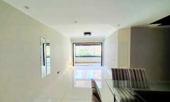 Imagem 2: Excelente apartamento de 105 m² com 4 Dormitórios (1 Suíte) e 2 Garagens, próximo Shopping