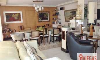 Imagem 5: Casa Reformada na Urca