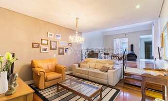 Imagem 3: Apartamento para venda tem 186 metros quadrados com 4 quartos em Rio Branco - Porto Alegre