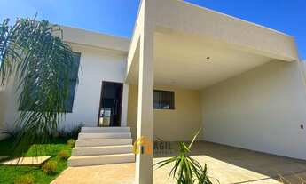 Imagem: Casa com 3 quarto, 1 suíte e closet à