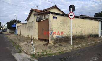 Imagem 2: Casa com Ponto Comercial à venda