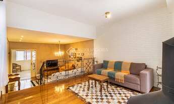 Imagem 2: Apartamento para venda tem 186 metros quadrados com 4 quartos em Rio Branco - Porto Alegre