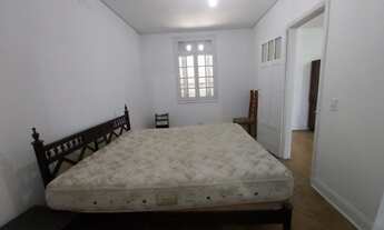 Imagem 7: Alugo Sobradão, esquina, excelente localização 4 salas, 2 wcs, salão p loja 3 vagas p esta