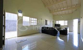 Imagem 6: CASA com piscina e 5 quartos em Peruíbe, no bairro Balneario Continental