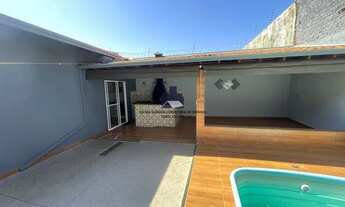 Imagem: Casa à venda no bairro Jardim Arroyo