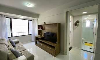 Imagem 2: Apartamento para venda com 76 metros quadrados com 2 quartos em Itaigara - Salvador - BA