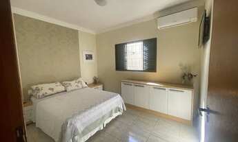 Imagem 7: Casa à venda no Bairro Segismundo Pereira em Uberlândia