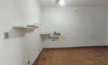 Imagem 2: AMPLO SALA-LIVING À VENDA !