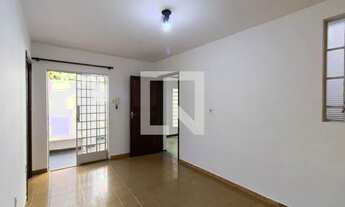 Imagem 4: Casa para Aluguel - Vila Barão, 1 Quarto, 130 m2