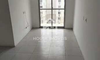 Imagem 2: Apartamento a venda com 2 quartos com vaga na Taquara, Rio de Janeiro - RJ