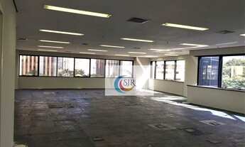 Imagem: Sala comercial de 240 m² com 8 vagas de