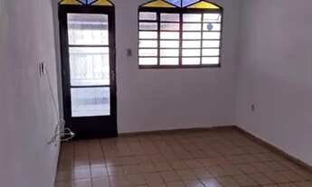 Imagem 4: Casa térrea, bem localizada, com 2 dormitórios e quintal - à venda por R$ 250.000 - Parque