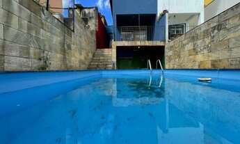 Imagem: CASA COM PISCINA, OPORTUNIDADE !