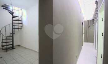 Imagem 6: São Paulo - Casa Padrão - SANTA CECÍLIA