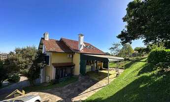 Imagem 2: Casa com três dormitórios sendo uma suíte. Bairro Pousada da Neve, Nova Petrópolis RS! Re