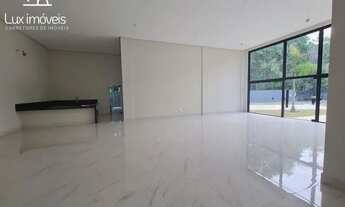 Imagem 5: Praia dos Passarinhos/ Térrea 306m² 03 Suítes / Quintal / Moderna