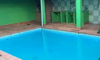 Imagem 6: Com piscina e 3 qts, na Sul