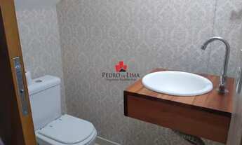 Imagem 2: Sobrado de 3 Dormitórios, um deles Súite com Armários, Sala, Cozinha, área gourmet na Vila