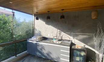 Imagem 4: Apartamento Lâmina próximo a praia (posto 9) para aluguel tem 160 metros quadrados com 3 s