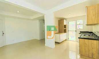 Imagem 5: Sobrado com 3 dormitórios para alugar, 140 m² por R$ 2.900/mês - Guabirotuba - Curitiba/PR