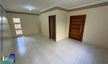 Imagem: RIBEIRÃO PRETO - Casa Padrão - JARDIM