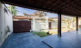 Imagem 6: Casa para Aluguel - Freguesia , 3 Quartos, 689 m2