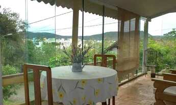 Imagem: Casa na Praia de Bomba em Bombinhas!