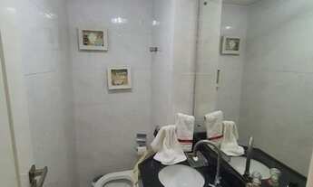 Imagem 6: Apartamento para aluguel possui 167 metros quadrados com 4 quartos em Ponta D'Areia