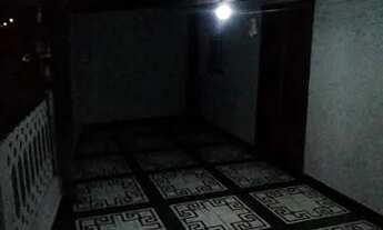 Imagem 4: Aluga-se 2 cômodos grandes que pode fazer 3 se quiser 600,00