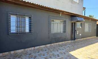 Imagem 4: Casa 50 mts da praia com 2 dormitórios sendo 1 suíte por R$ 350 .000.00 Centro - Peruíbe