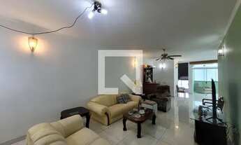 Imagem 2: Casa à Venda - Bosque da Saúde, 3 Quartos, 500 m2