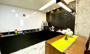 Imagem 2: Casa geminada à venda, 2 quartos, 2 vagas, Castelo - Belo Horizonte/MG