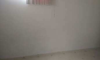 Imagem 5: Alugo kitnet no bairro iBES 700 falar com Binho 9,