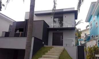 Imagem 4: Casa no Alphaville Residencial 9, reformada, 270m², 3 quartos, 1 suítes, 4 vagas