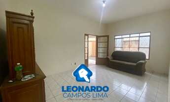 Imagem 7: Casa com 3 quartos sendo 1 Suíte - Quintal Amplo