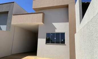 Imagem 2: Casa para Venda em Goiânia, Jardim Itaipu, 2 dormitórios, 1 suíte, 2 banheiros, 2 vagas