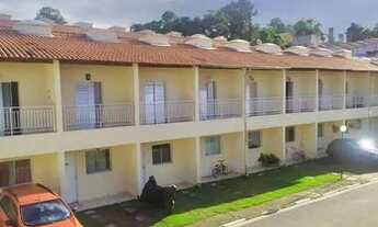 Imagem 2: Cond. Pitangueiras, casa com 2 dormitórios e área de serviço com churrasqueira