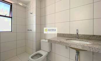 Imagem 4: Antônio e Julia Lucena - ANDAR ALTO - em frente a academia Santé