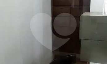 Imagem 6: 01 Sala comercial em um conjunto com recepção, sala de espera, banheiro, cozinha. Com port