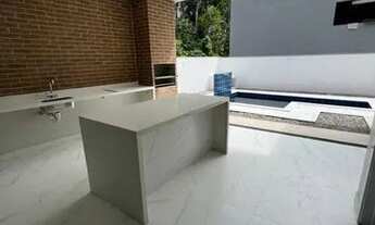 Imagem 6: Casa de condomínio para venda possui 274 metros quadrados com 4 quartos