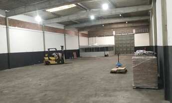 Imagem: Galpão 800m2, no condomínio Porto Seco