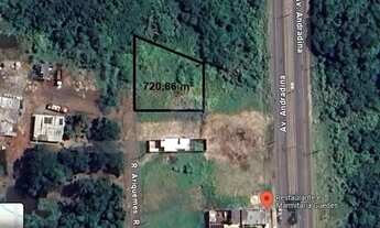 Imagem: Terreno de 720,86 m² na Rua Fernando de