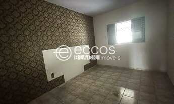 Imagem 7: Casa para aluguel, 3 quartos, 2 vagas, CENTRO - ARAGUARI/MG