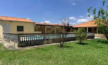 Imagem 4: Chácara em Porangaba SP, área com 20.000 m², casa com 3 dormitórios, área de lazer com pis