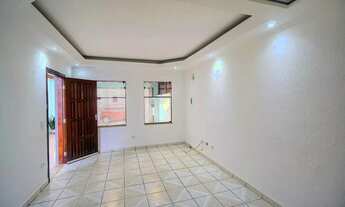 Imagem 2: Sobrado para aluguel possui 200 metros quadrados com 3 quartos em Vila Aricanduva - São Pa