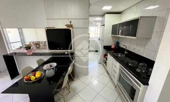 Imagem 2: LG/Imóvel para venda possui 58 metros quadrados com 2 quartos em Campeche - Florianópolis