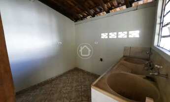 Imagem 3: SOBRADO COM 03 DORMITÓRIOS