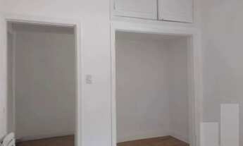 Imagem 2: Conjunto Comercial em Vila, duas salas e um banheiro!