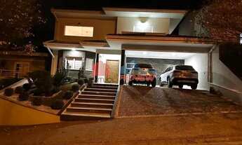 Imagem 3: Casa para Locação em Valinhos,Condomínio Fiorella,com 03 quartos sendo 01 suíte,salas,cozi