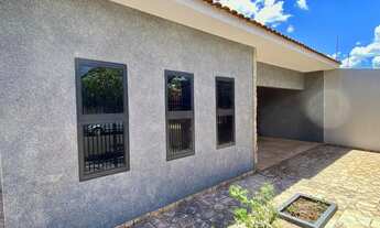 Imagem 2: Casa à venda no Jardim Caparroz localização privilegiada!